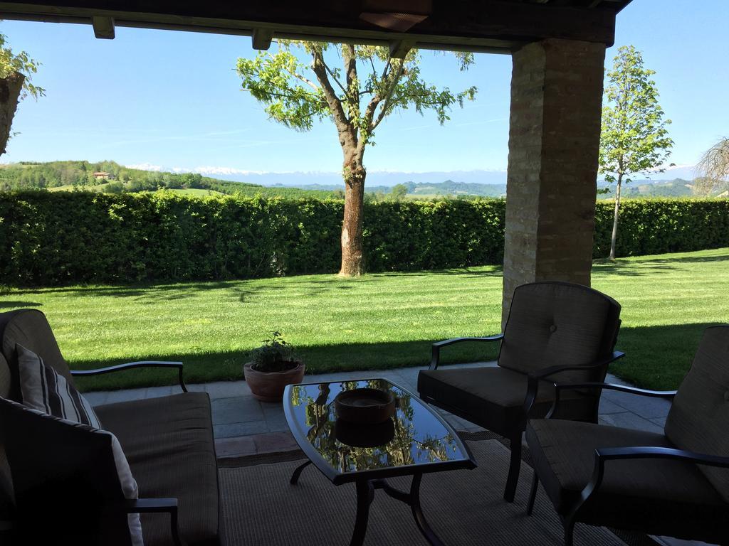 Bed and Breakfast Cascina Cortine Guarene Екстер'єр фото